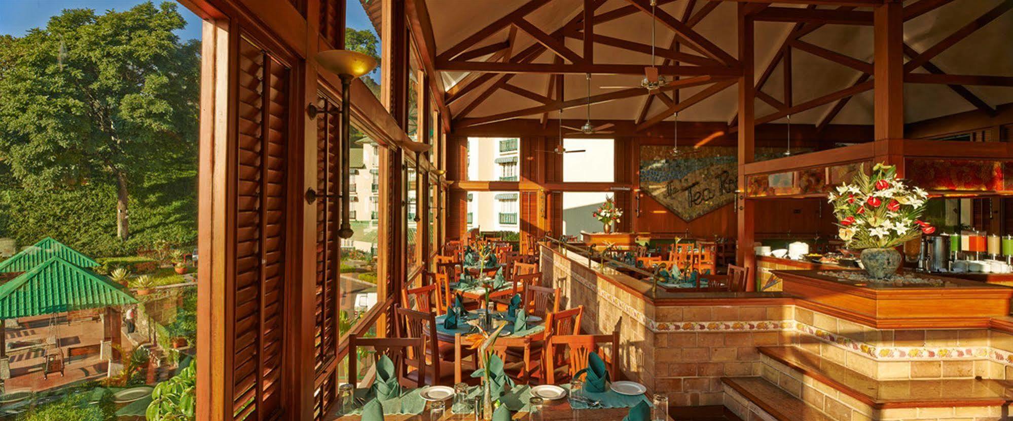 Hotel Club Mahindra Munnar Chinnakanal Zewnętrze zdjęcie